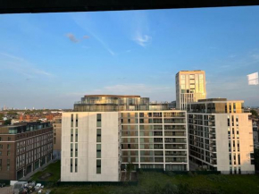 Kensington Suites - 2 Bed Sky-View